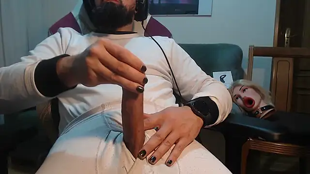 master4subslut online show from 12/18/24, 12:10