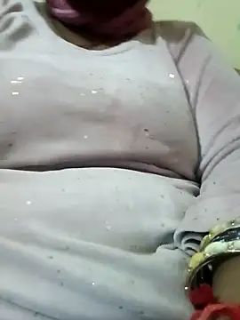 Shoni   online show from 12/15/25, 04:02