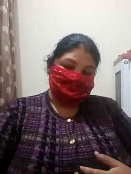 Shoni   online show from 12/17/24, 06:09