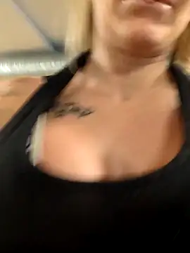 Ninasweden online show from 03/15/26, 04:30