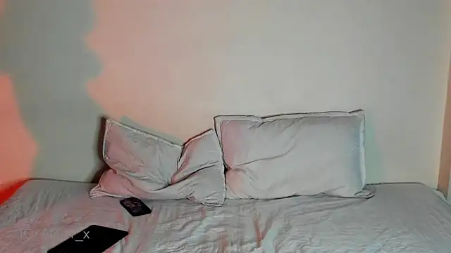 Alice fox  - online show from 07/30/26, 12:26