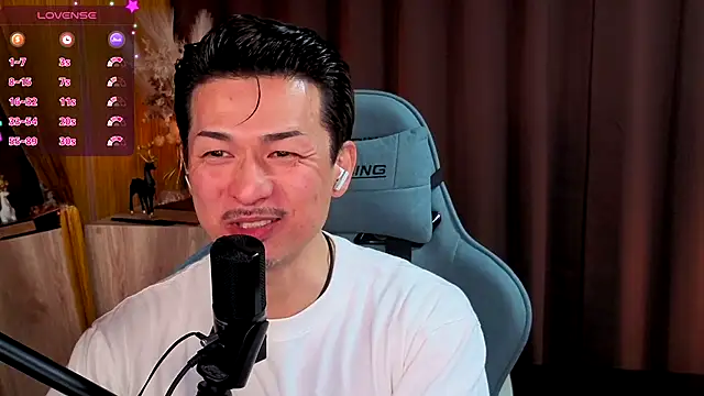 HARU-outdoor-x online show from 11/12/25, 02:21