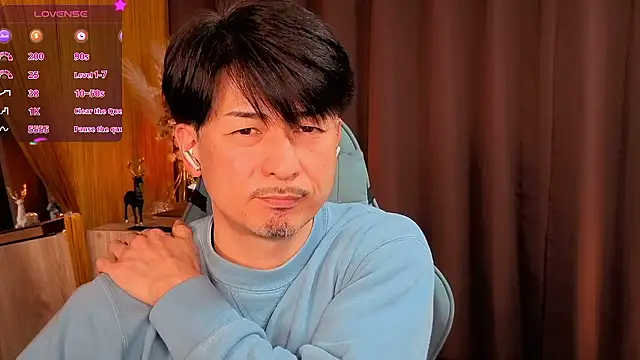 HARU-outdoor-x online show from 11/28/25, 02:28