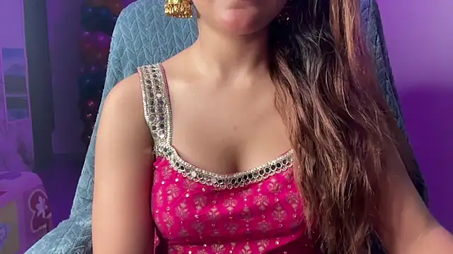 Royal girl 1 online show from 03/18/26, 12:51