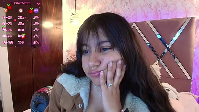 Snapshot of Miaa_Smiith1 chatting on 02/08/25, 12:28 Miaa Smiith1 online show from 02/08/25, 12:28