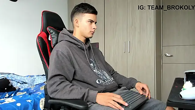 jacob firexx online show from 11/11/25, 11:49