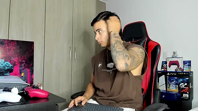 jacob firexx online show from 10/31/25, 02:08