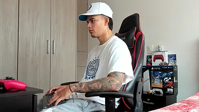 jacob firexx online show from 11/02/25, 04:12