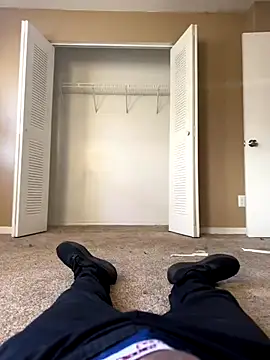 christian0009 online show from 12/16/25, 09:19