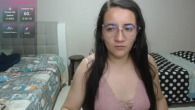 Dayanna Smitt online show from 11/02/25, 02:16