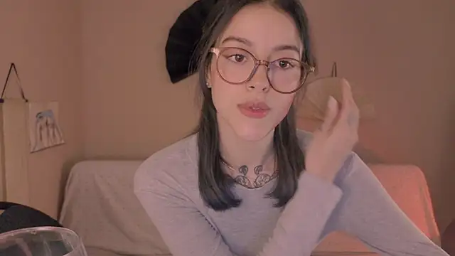 phoenix xx online show from 04/16/26, 02:01