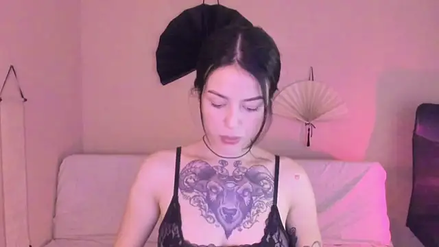 phoenix xx online show from 04/12/26, 09:07