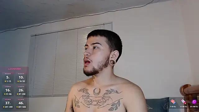 Snapshot of ftmphilip_ chatting on 12/19/25, 10:17 ftmphilip online show from 12/19/25, 10:17