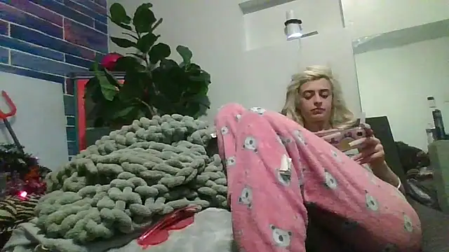 watermellonpussy online show from 03/07/26, 10:15