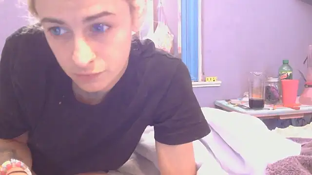 Snapshot of watermellonpussy chatting on 11/14/25, 05:27 watermellonpussy online show from 11/14/25, 05:27