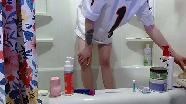 watermellonpussy online show from 03/01/26, 02:11