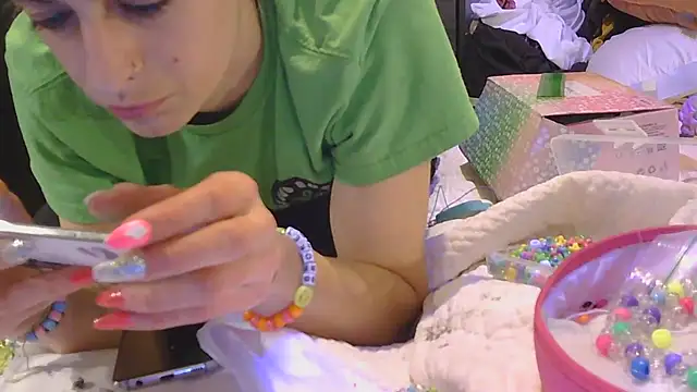 Snapshot of watermellonpussy chatting on 11/04/25, 01:53 watermellonpussy online show from 11/04/25, 01:53