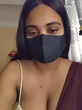 Snapshot of SimaRoy- chatting on 10/12/25, 02:35 SimaRoy- online show from 10/12/25, 02:35