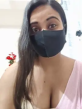 Snapshot of SimaRoy- chatting on 10/07/25, 01:17 SimaRoy- online show from 10/07/25, 01:17