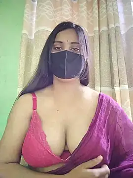 Snapshot of SimaRoy- chatting on 05/18/26, 04:29 SimaRoy- online show from 05/18/26, 04:29