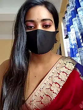 Snapshot of SimaRoy- chatting on 03/17/25, 04:40 SimaRoy- online show from 03/17/25, 04:40