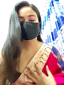 Snapshot of SimaRoy- chatting on 03/21/25, 01:13 SimaRoy- online show from 03/21/25, 01:13