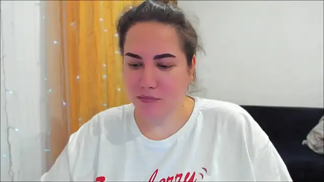  madalexa  online show from 04/17/26, 11:07