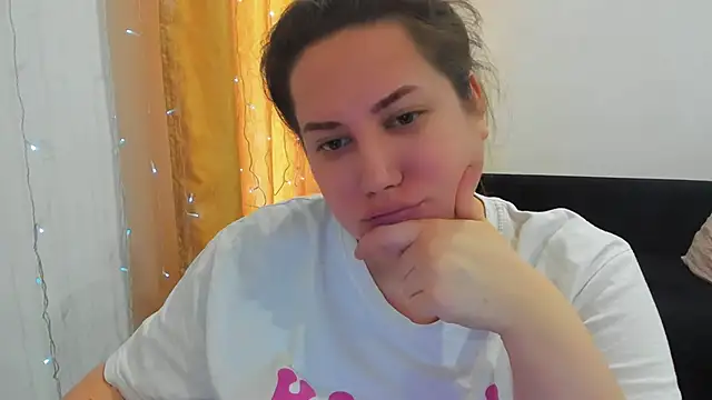  madalexa  online show from 03/25/26, 01:32