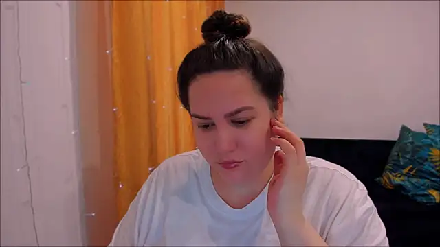  madalexa  online show from 02/02/25, 06:36