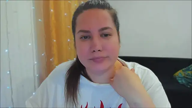  madalexa  online show from 11/05/25, 06:44