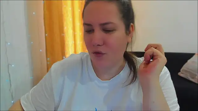  madalexa  online show from 04/07/26, 01:35