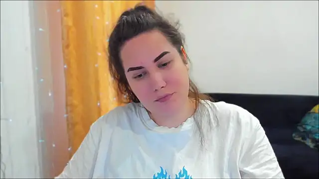  madalexa  online show from 04/22/26, 02:13