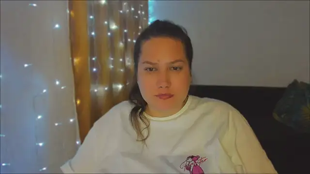  madalexa  online show from 09/19/25, 11:42