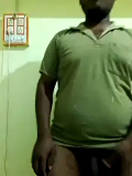 LRactive online show from 10/28/25, 08:19