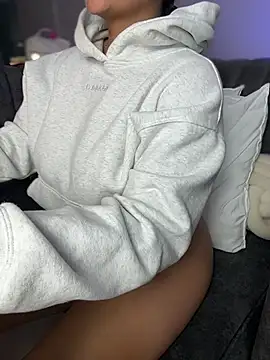 GabriellaFerrer online show from 02/24/26, 11:11