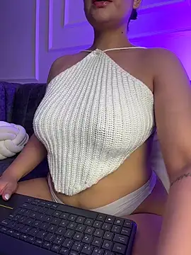 GabriellaFerrer online show from 04/06/26, 11:11