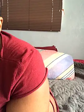 Snapshot of sotho_ssbbw chatting on 12/20/25, 01:14 sotho ssbbw online show from 12/20/25, 01:14