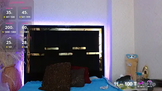 Moon Water   online show from 04/07/26, 11:01