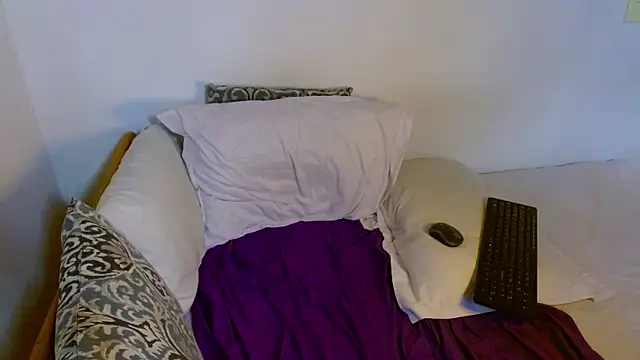 samanta r  online show from 11/03/25, 04:43