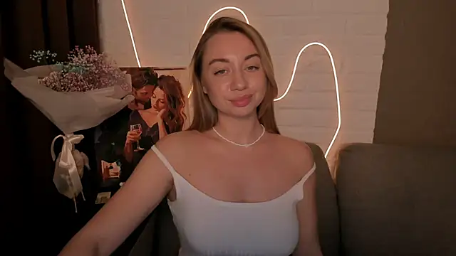 DanielaWisse online show from 12/25/24, 05:16