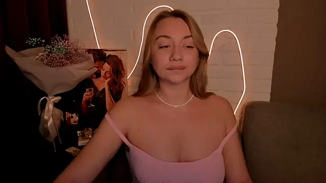 DanielaWisse online show from 12/27/24, 02:47