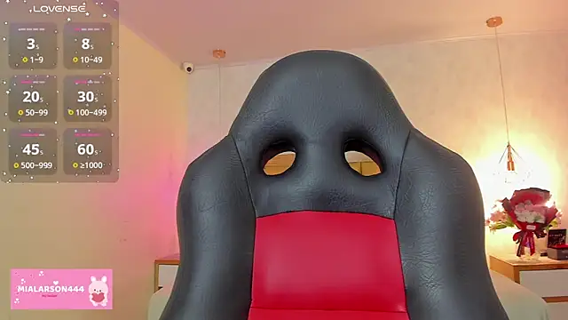 LARSONMIA online show from 02/24/26, 12:39