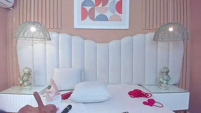 Sara Vanegas online show from 02/10/26, 11:20