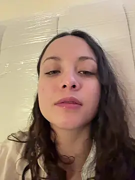 Megan Rodrigo online show from 02/15/26, 12:48