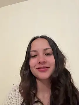 Megan Rodrigo online show from 04/21/26, 12:23