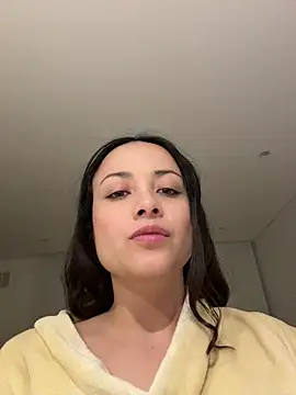 Megan Rodrigo online show from 06/21/26, 04:40
