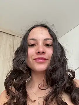Megan Rodrigo online show from 07/13/26, 12:48