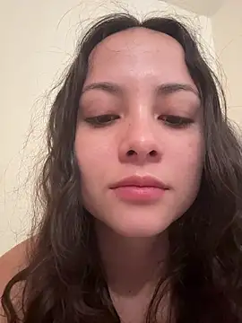 Megan Rodrigo online show from 04/15/26, 12:53