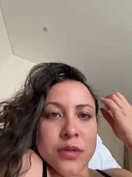 Megan Rodrigo online show from 06/10/26, 05:14