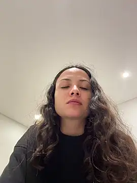 Megan Rodrigo online show from 06/25/26, 04:43